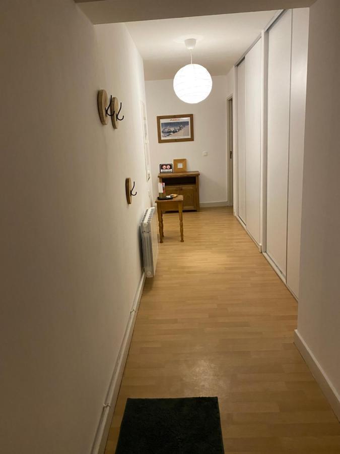 Le Fleuri Ensoleille De Guzet Apartment *